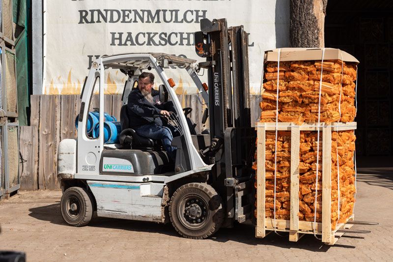 Holz-Maxe, Über uns