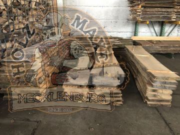 Bohlen und Bretter